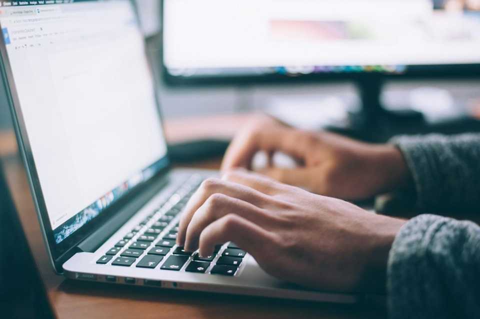 Training A New Employee - Email Etiquette And Security
